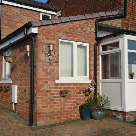 Cosy Annex Close To Leeds Airport Guiseley Exterior foto