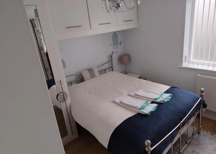 Cosy Annex Close To Leeds Airport